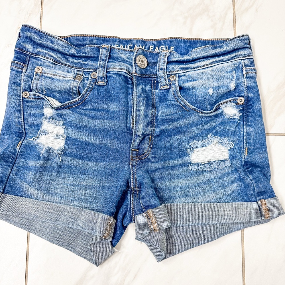 American Eagle Outfitters Women's Blue Denim Shorts